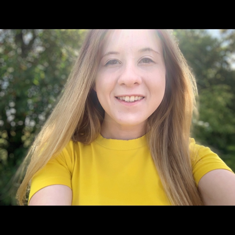 Meet your Posher, Karlie